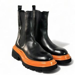 Steve Madden Orange Chelsea Black Orange Lug Sole Bootie New US size 6.5